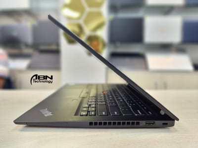 Lenovo ThinkPad T480s. Core i5, 8th Gen. 8GB RAM, 256GB SSD. 14.1" Display._img_3