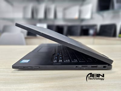 Dell Latitude 7390 2in1. Core i5,8th Gen. 16GB RAM, 256GB SSD. 13.3" X360 Touch Display._img_4
