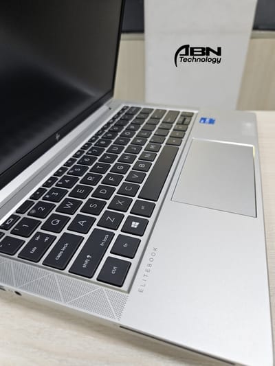 HP EliteBook 840 G7. Core i5, 10th Gen. 8GB RAM, 256GB SSD. 14.1" Display._img_3